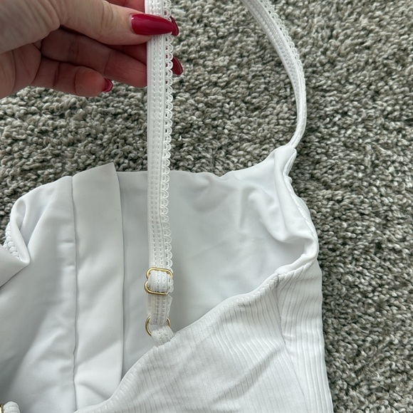 LPA White ribbed swimsuit BWT - Picture 5 of 5